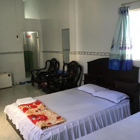Khach San Thien Phuc Hotel Cà Mau Buitenkant foto